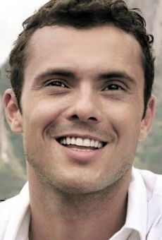 Адриану Толоза Адриану Толоза