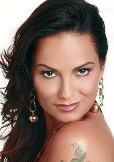 Луиза Бруне Луиза Бруне