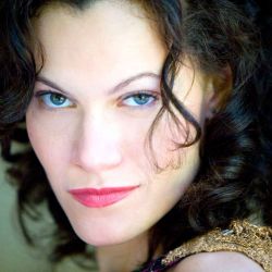 Фото №3 Эрмила Гуэдес