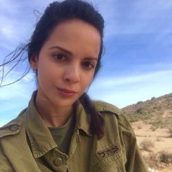 Фото №2 Шэйни Атиас