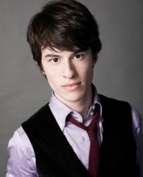 Фото №1 Талис Кабрал