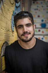 Фото №2 Кайо Кастро