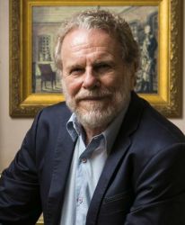 Фото №1 Жонас Блок