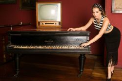 Фото №2 Летисия Колин